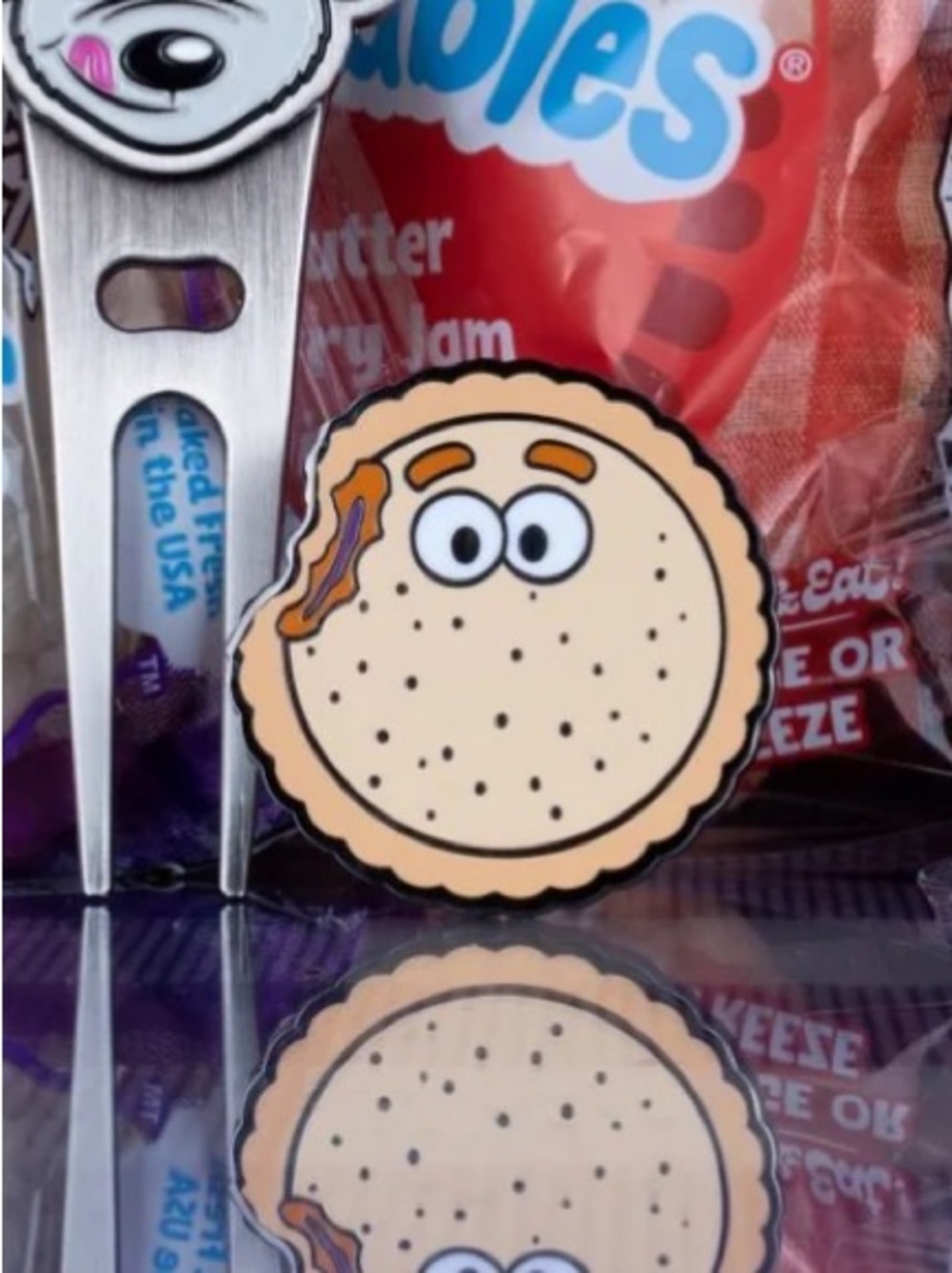 LAB GOLF x UNCRUSTABLES BALL MARKER ONLY